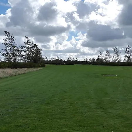 Cozy Log Retreat-by Traum Oksbøl