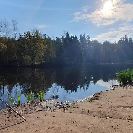 Cozy Log Retreat-by Traum