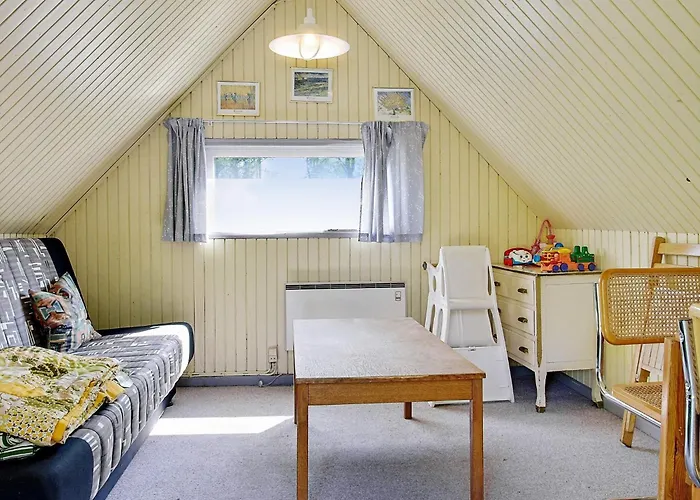 Feriehus Cozy Log Retreat-by Traum Oksbøl