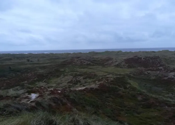 Cozy Log Retreat-by Traum Feriehus Oksbøl